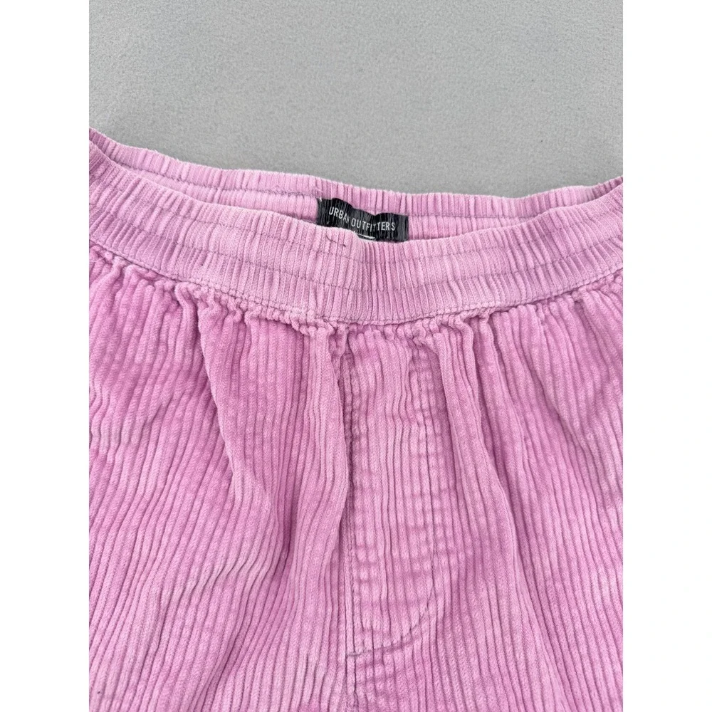Urban Outfitters Mens Pink Corduroy Shorts Elastic Waist Size M Streetwear Skate